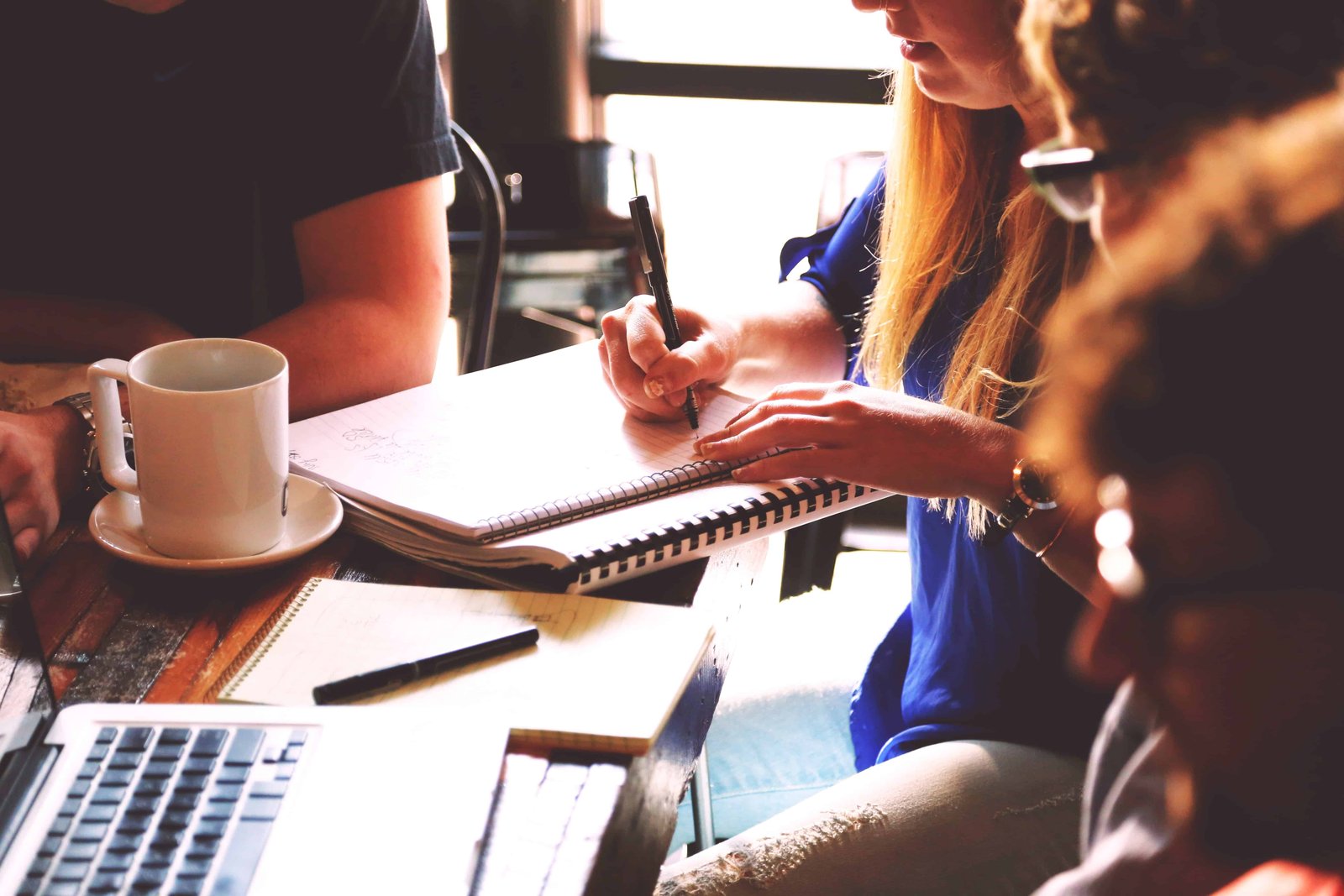 Lieu idéal pour des séminaires d'entreprise, ambiance intimiste et privée, activités de team building, ateliers, entreprise dirigée par des femmes